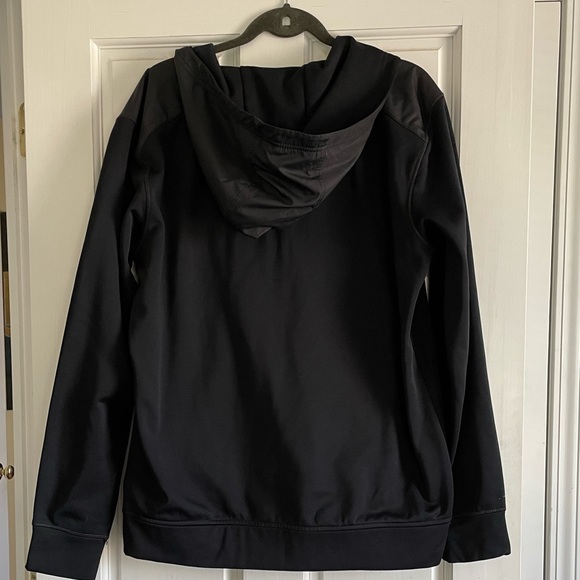 ASICS Running Jacket 🏃🏻♂️ - Picture 3 of 6